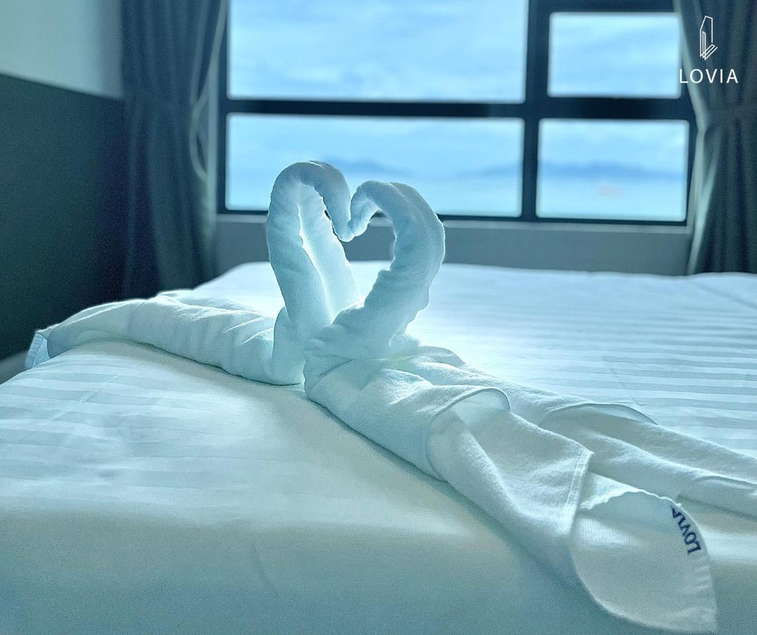 Jesselton Quay Kk Sea View Or City View By Lovia Kota Kinabalu Exterior photo