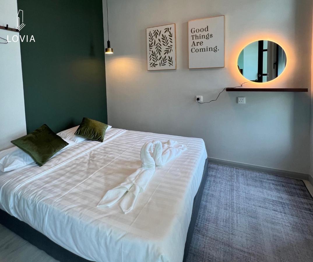 Jesselton Quay Kk Sea View Or City View By Lovia Kota Kinabalu Exterior photo