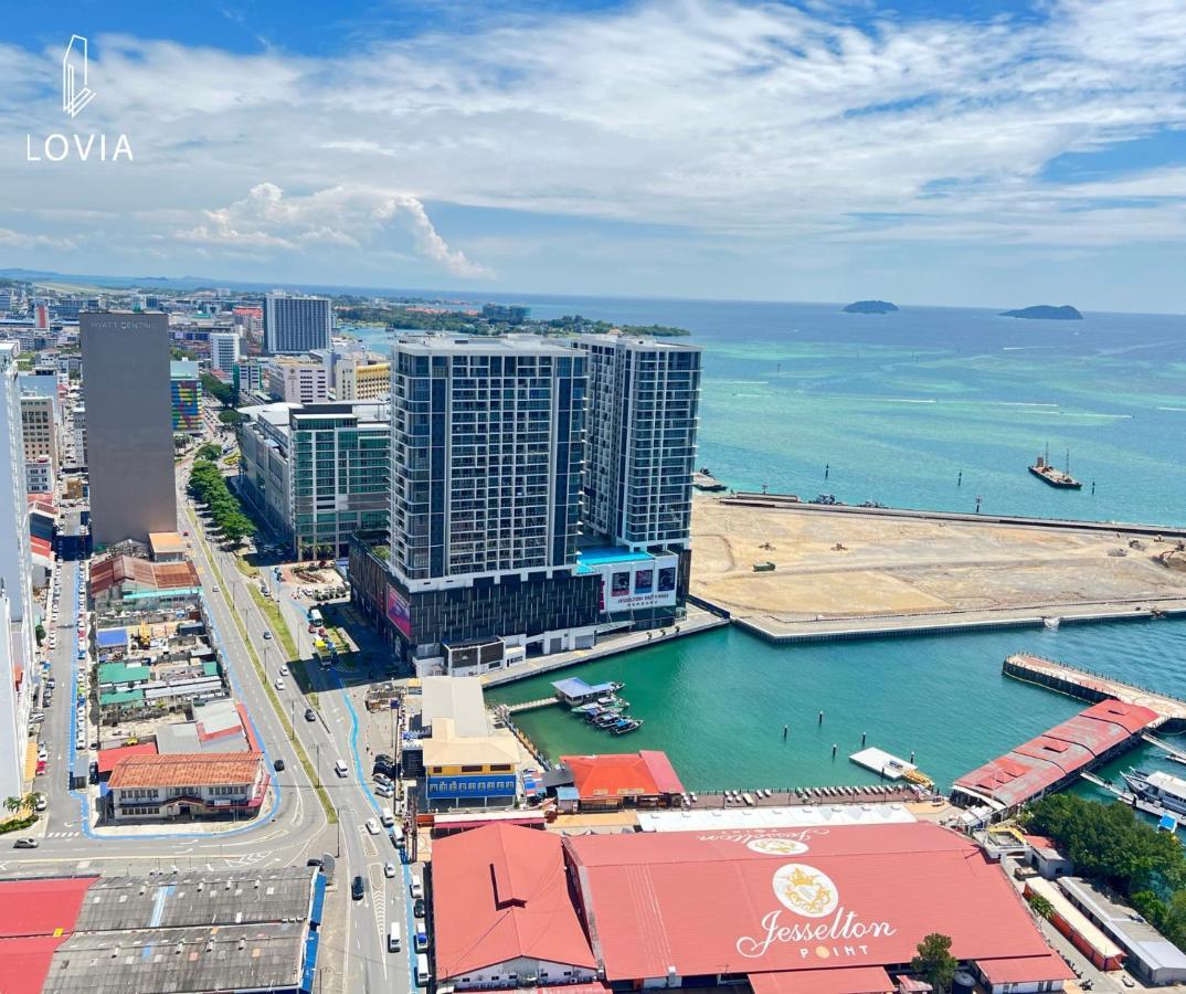 Jesselton Quay Kk Sea View Or City View By Lovia Kota Kinabalu Exterior photo
