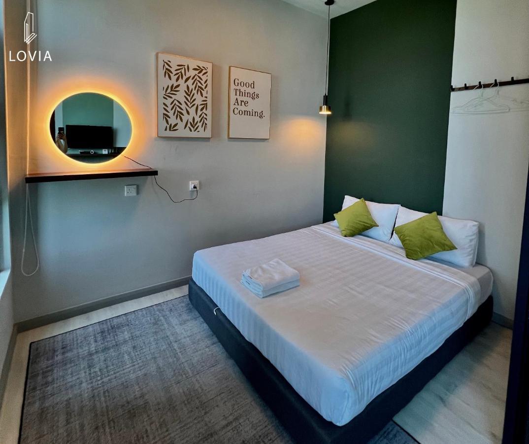 Jesselton Quay Kk Sea View Or City View By Lovia Kota Kinabalu Exterior photo